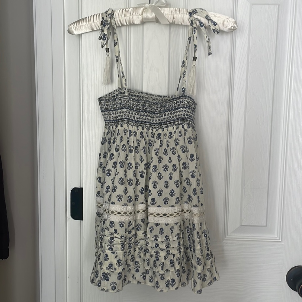 Forever 21 smocked top